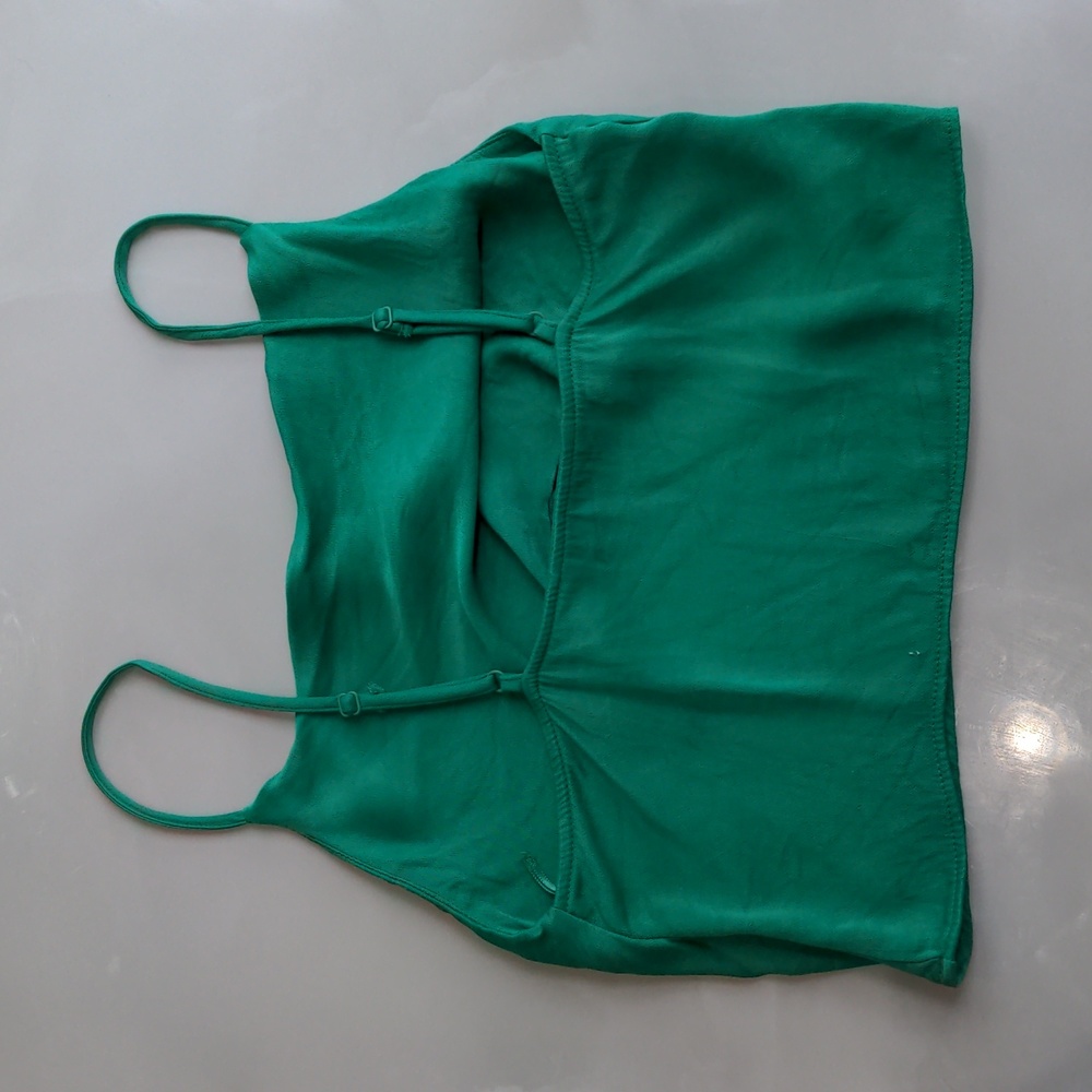 Zara Green Satin Top XS Spaghetti Strap Jewel Tone Cropped - Picture 3 of 4